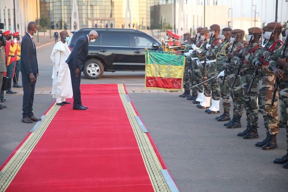 Le Mali unique état africain représenté à la cérémonie d’investiture du col Mamady Doumbouya